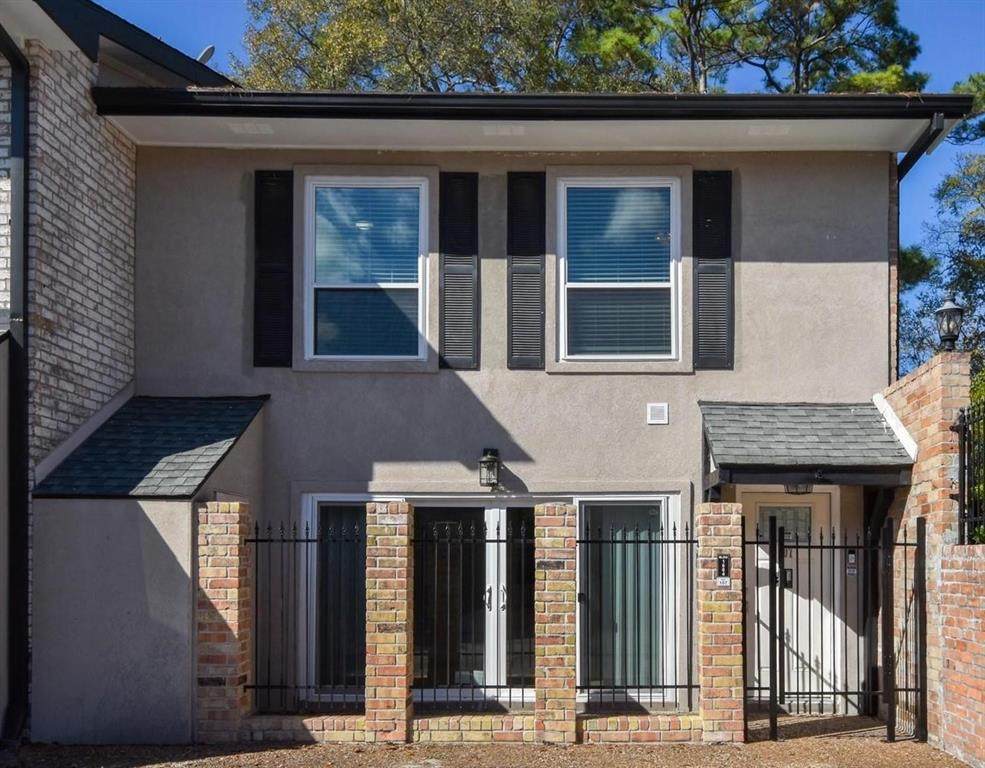 1804 Stoney Brook Drive - Photo 1