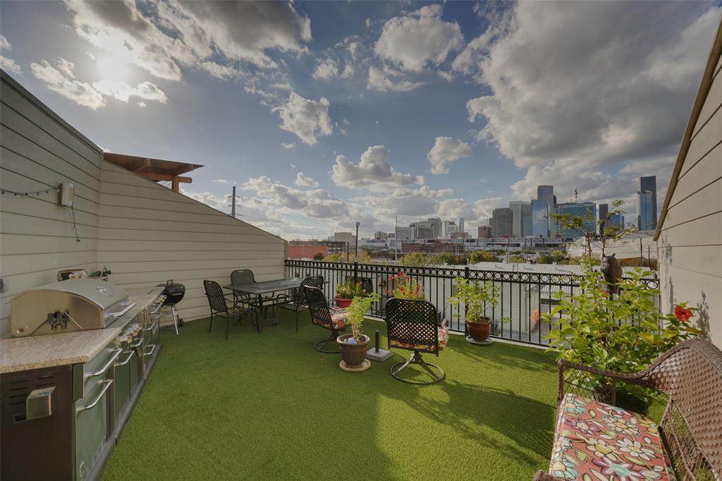 2504 Rusk Street - Photo 1