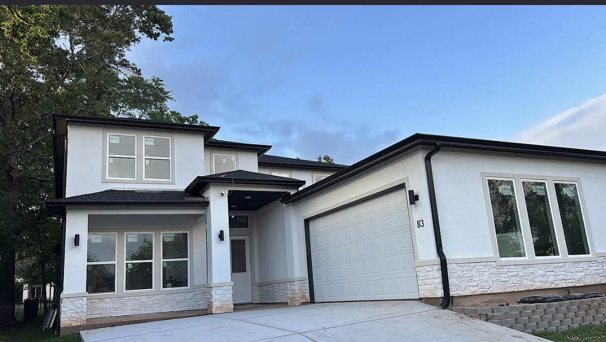 83 Creekwood Drive - Photo 1
