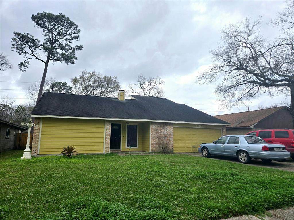 17415 Mallett Street - Photo 1