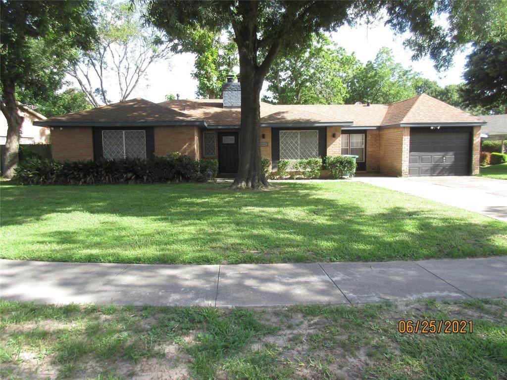 6511 Bending Oaks Street - Photo 1