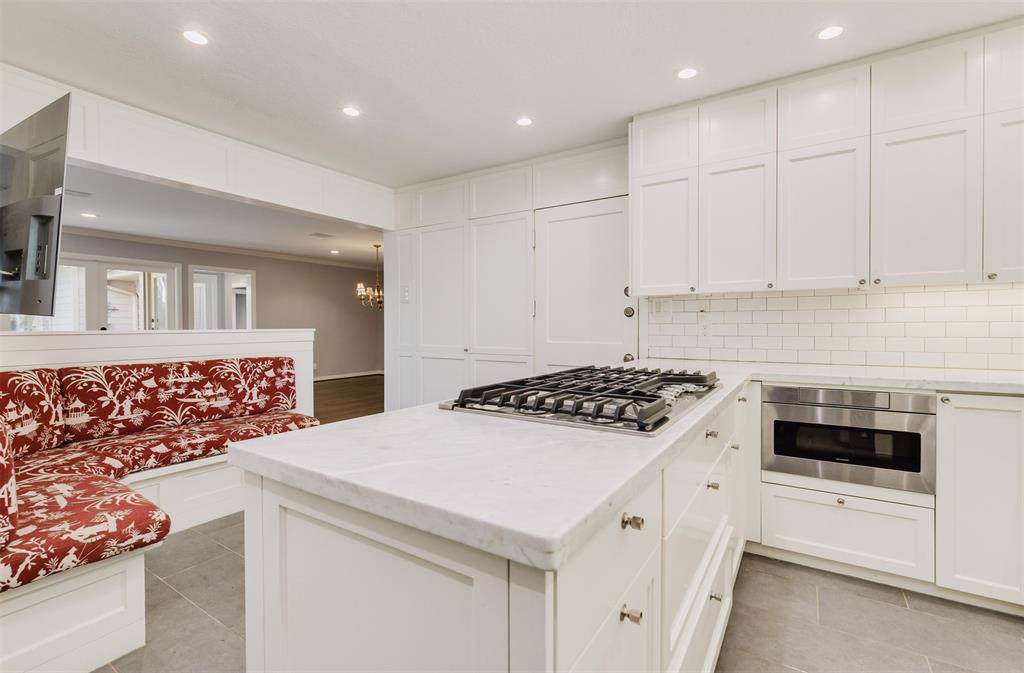 4711 Waring Street - Photo 1