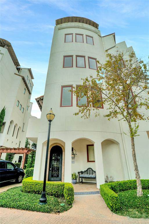 303 Calle Sevilla Place - Photo 1