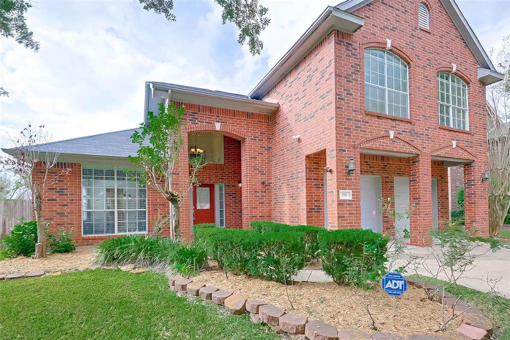 810 Tyler Run - Photo 1