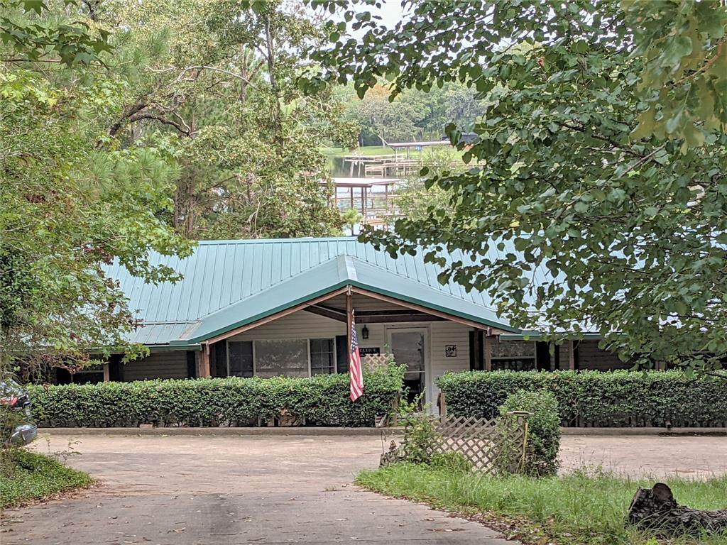 281 Chestnut Bend - Photo 1
