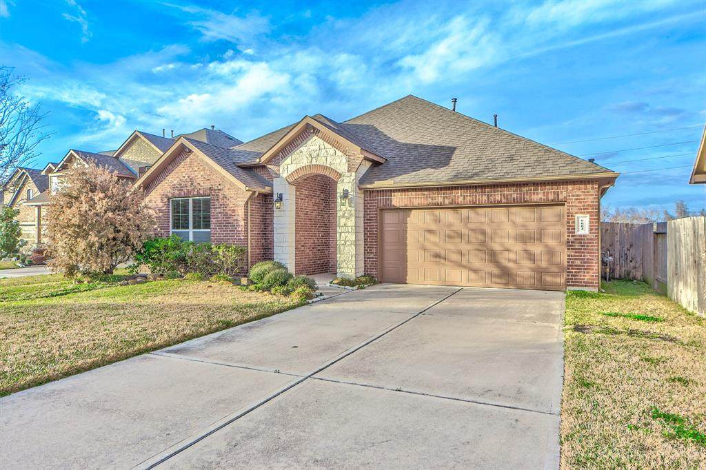6602 Sterling Shores Lane - Photo 1