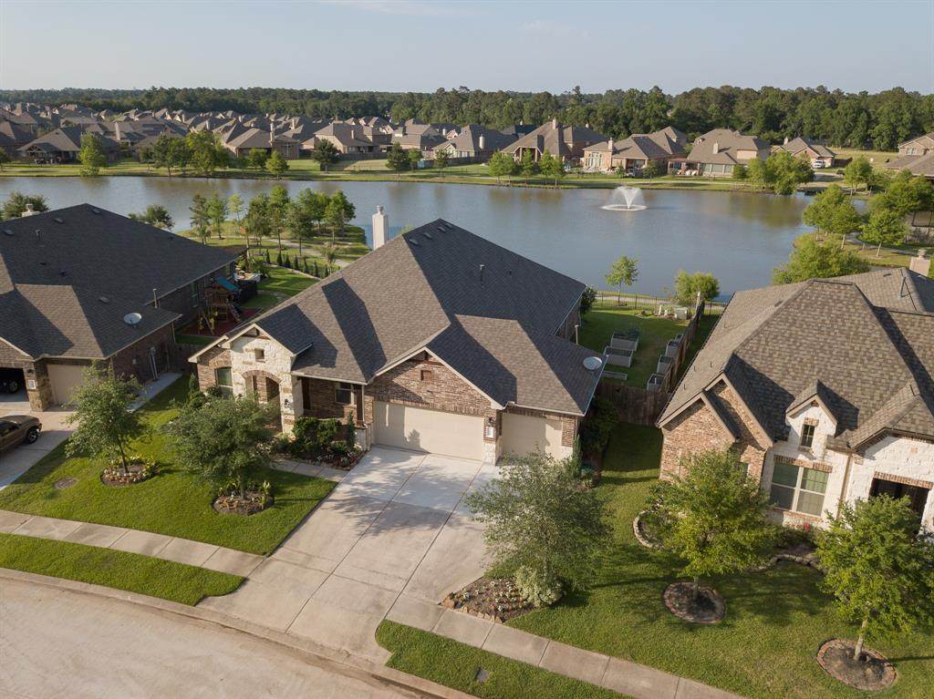 22818 Banff Brook Way - Photo 1