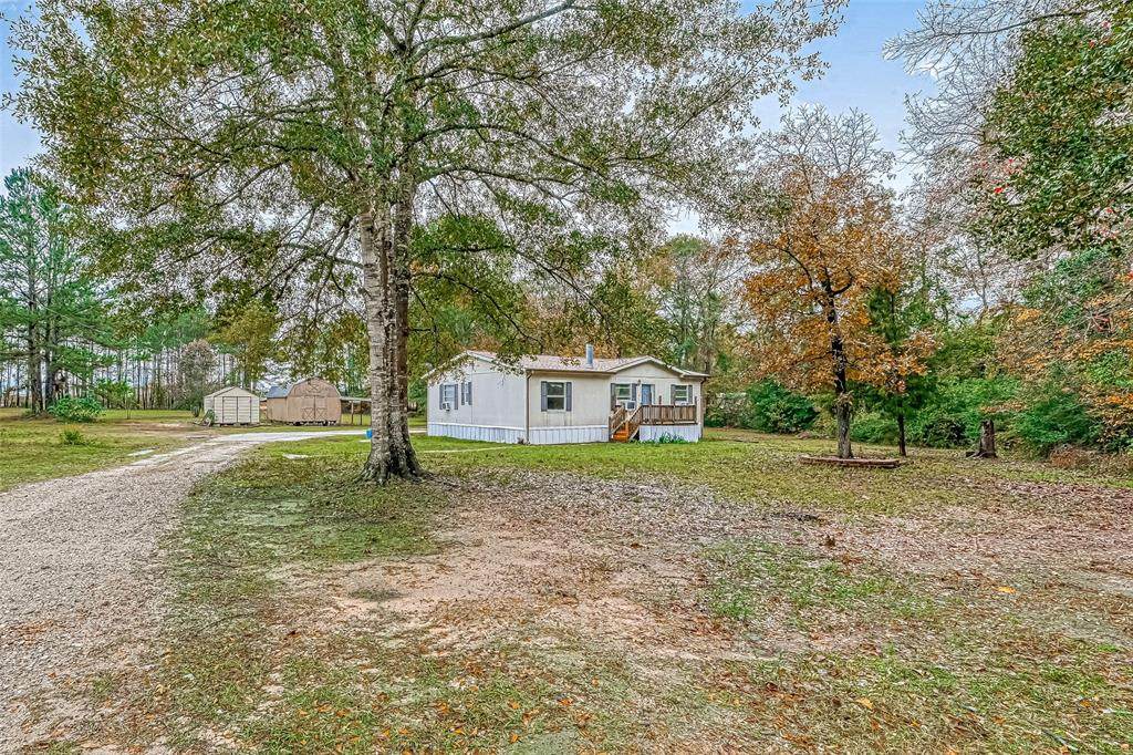 15827 Williams Road - Photo 1