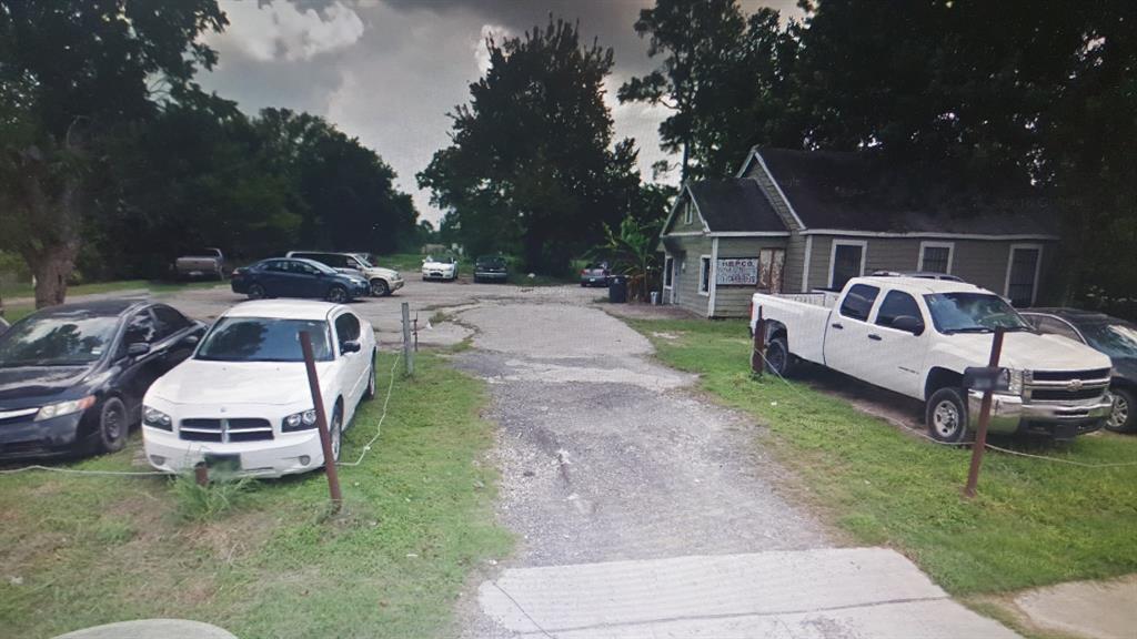 1326 Almeda Genoa Road - Photo 1