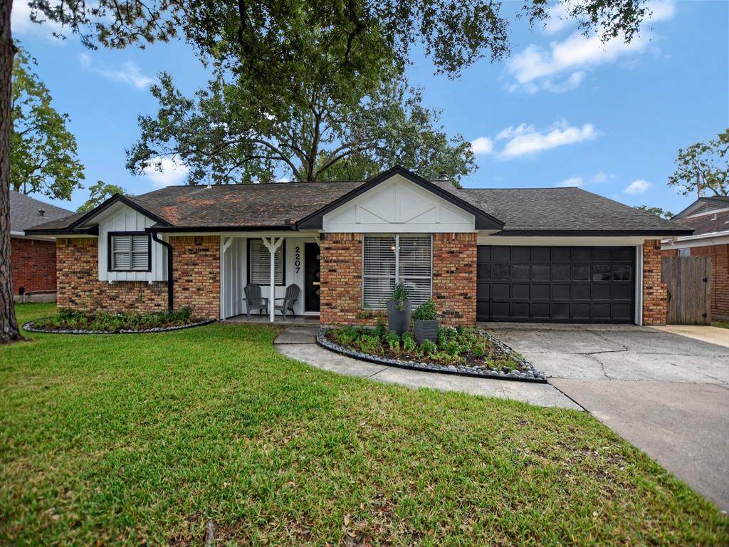 2207 Bethlehem Street - Photo 1