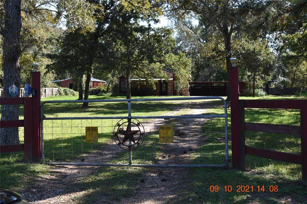 24975 Lakeside Drive - Photo 1