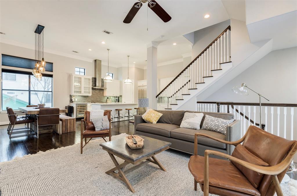 531 Bell Street - Photo 1