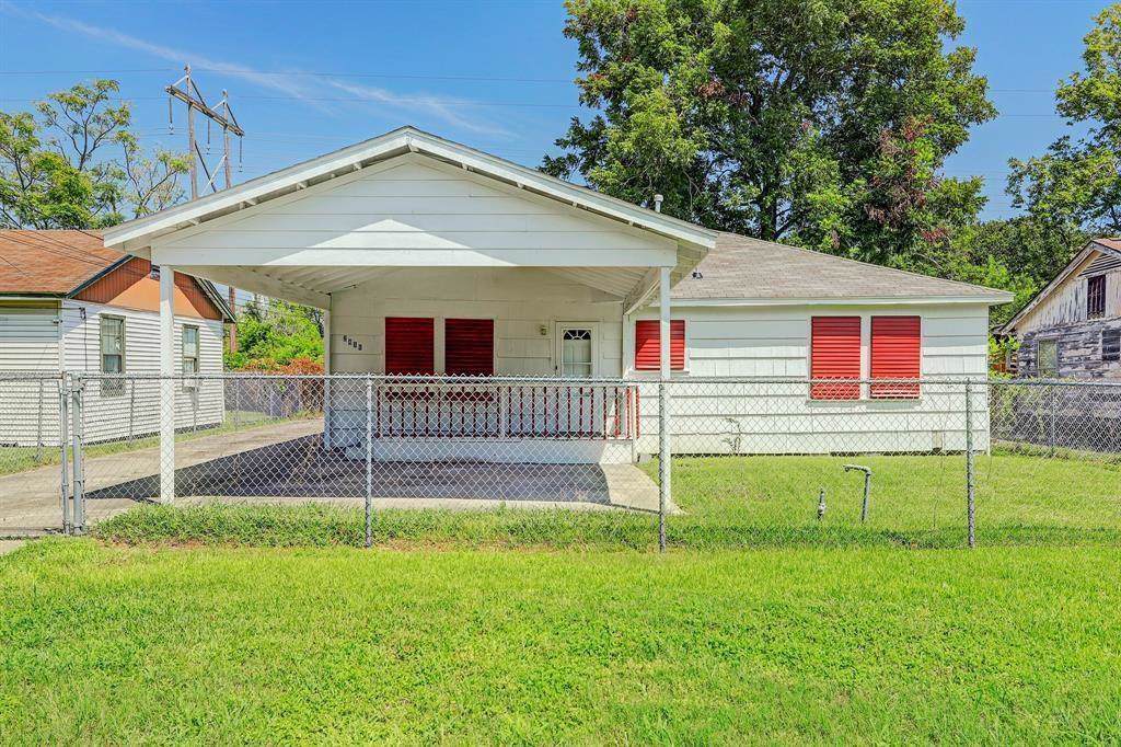 2416 Jackson Street - Photo 1