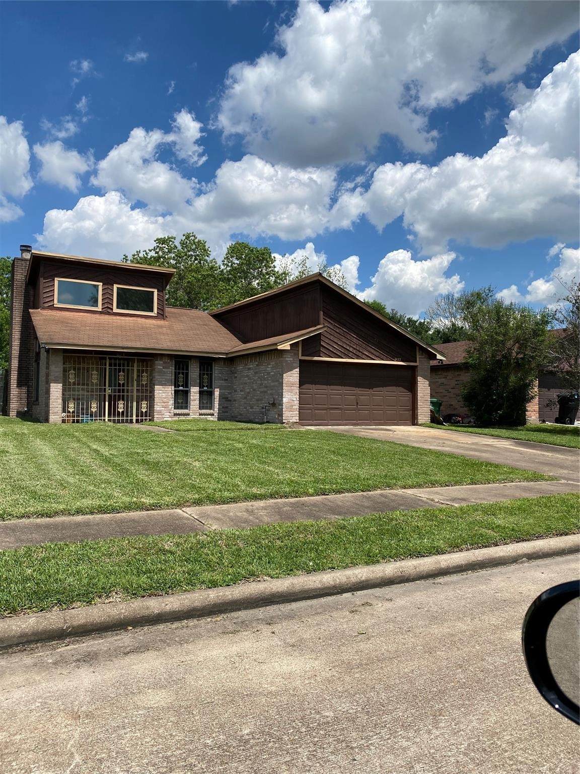 7422 Gatebriar Court - Photo 1