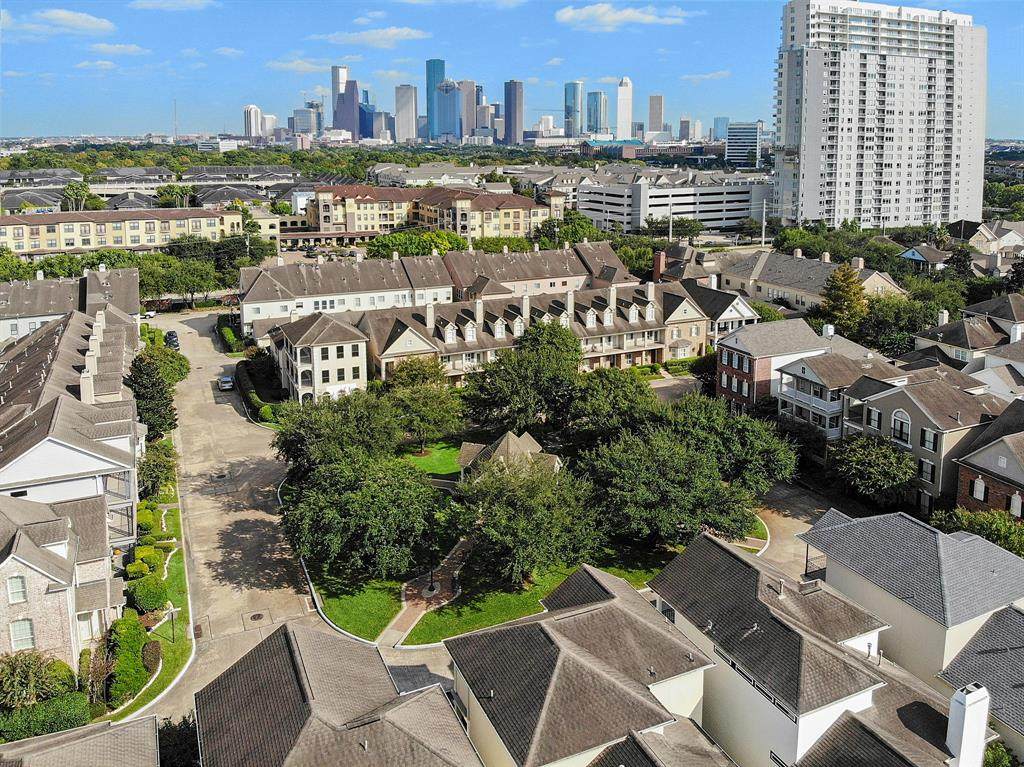 510 Park Grove - Photo 1