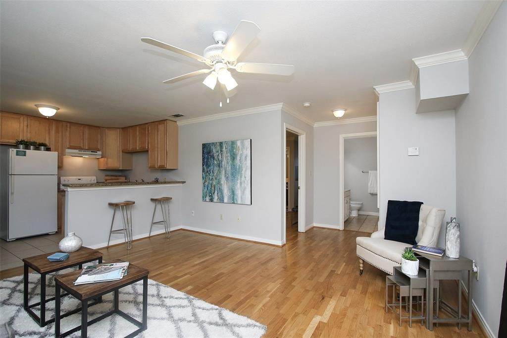 1307 Welch Street - Photo 1