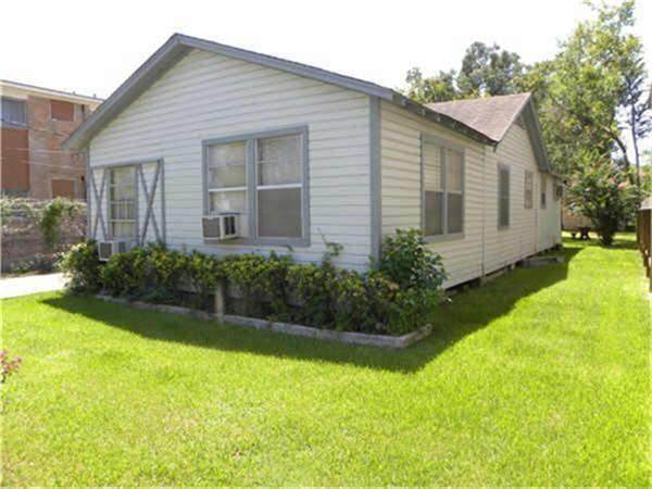 1124 26th Street Street - Photo 1