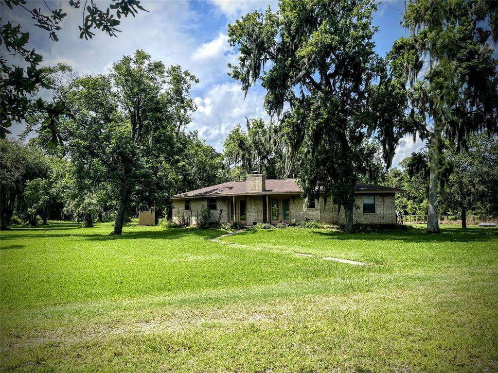 4146 County Road 461A - Photo 1