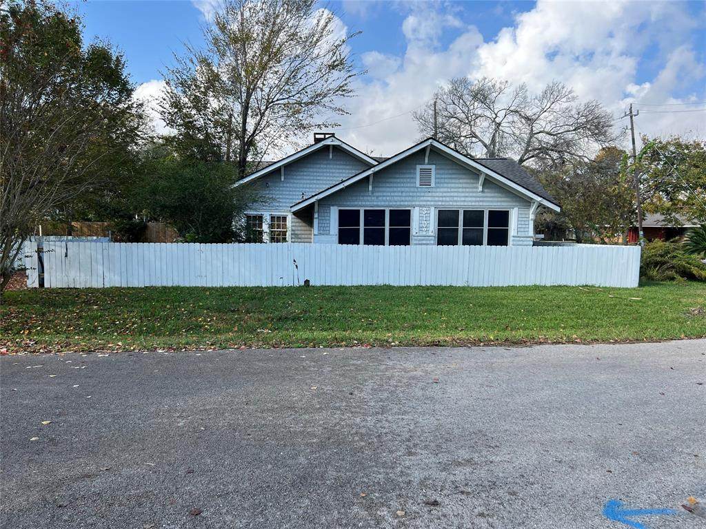 3102 Hamilton Street - Photo 1
