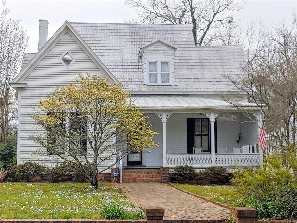 210 Robert Toombs - Photo 1