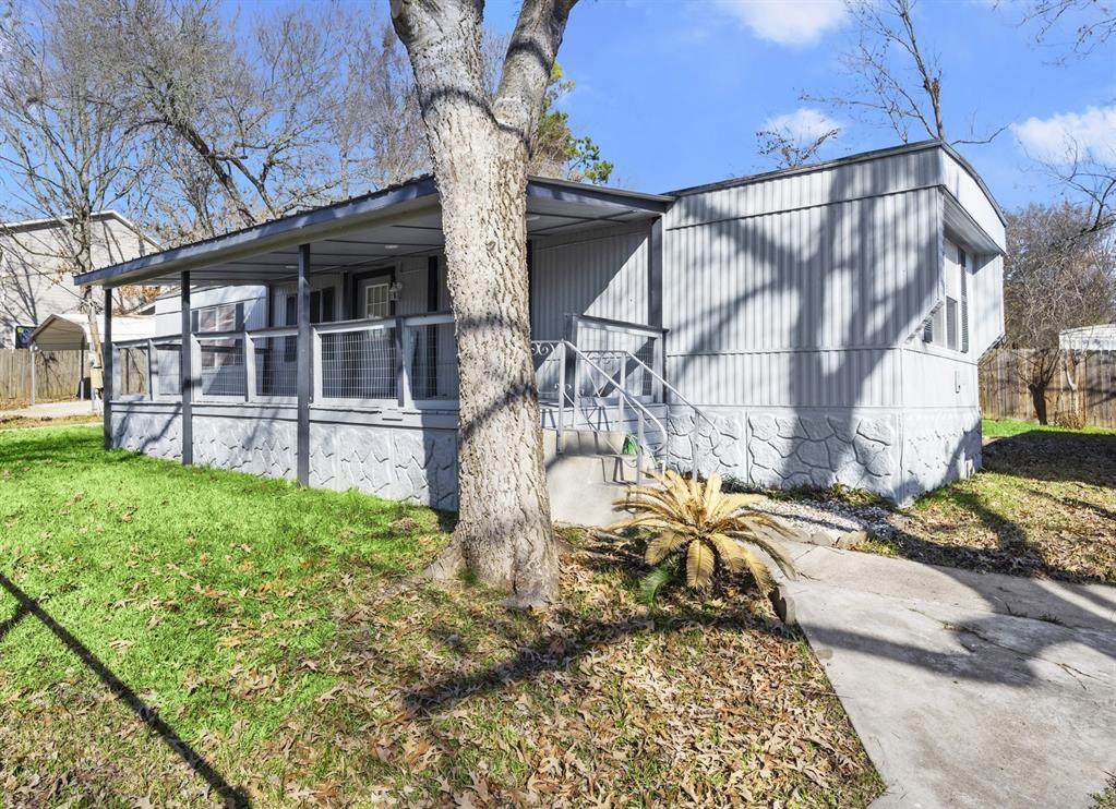 225 Rain Forest Road - Photo 1