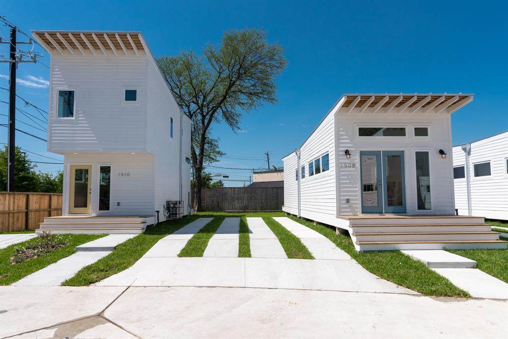 1510 Dumble Street - Photo 1