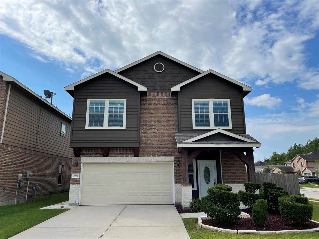 2002 Beacon Chase Court - Photo 1