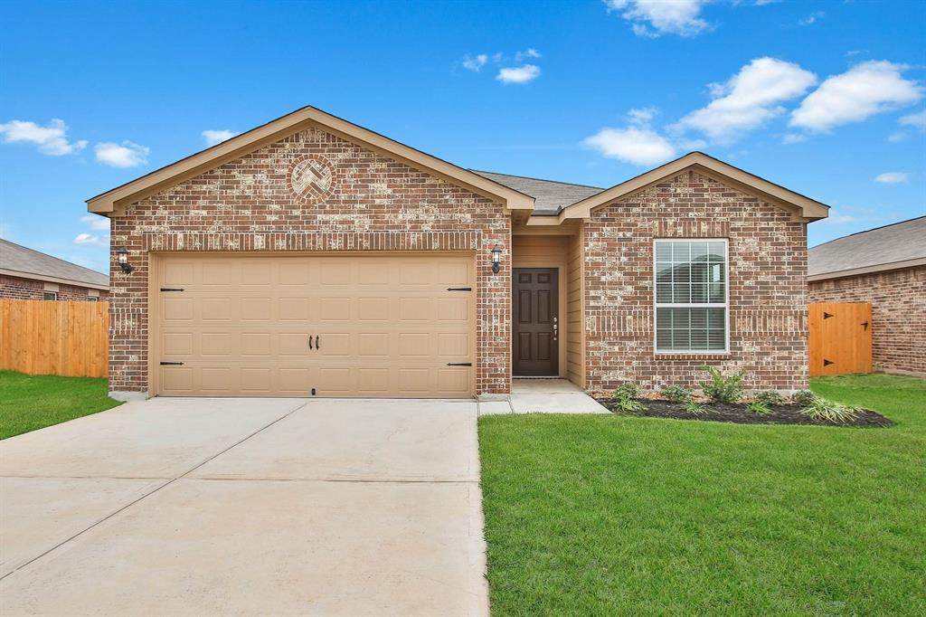 10704 Lost Maples Drive - Photo 1