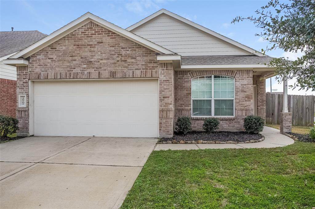 15702 Flagstone Walk Way - Photo 1