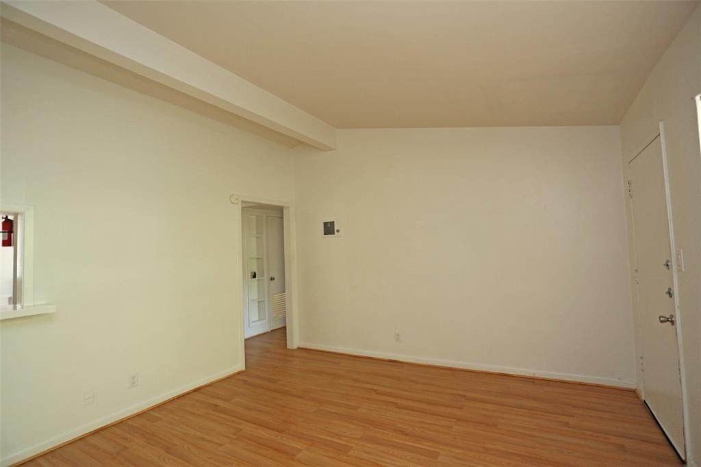 1023 Lyndon - Photo 1