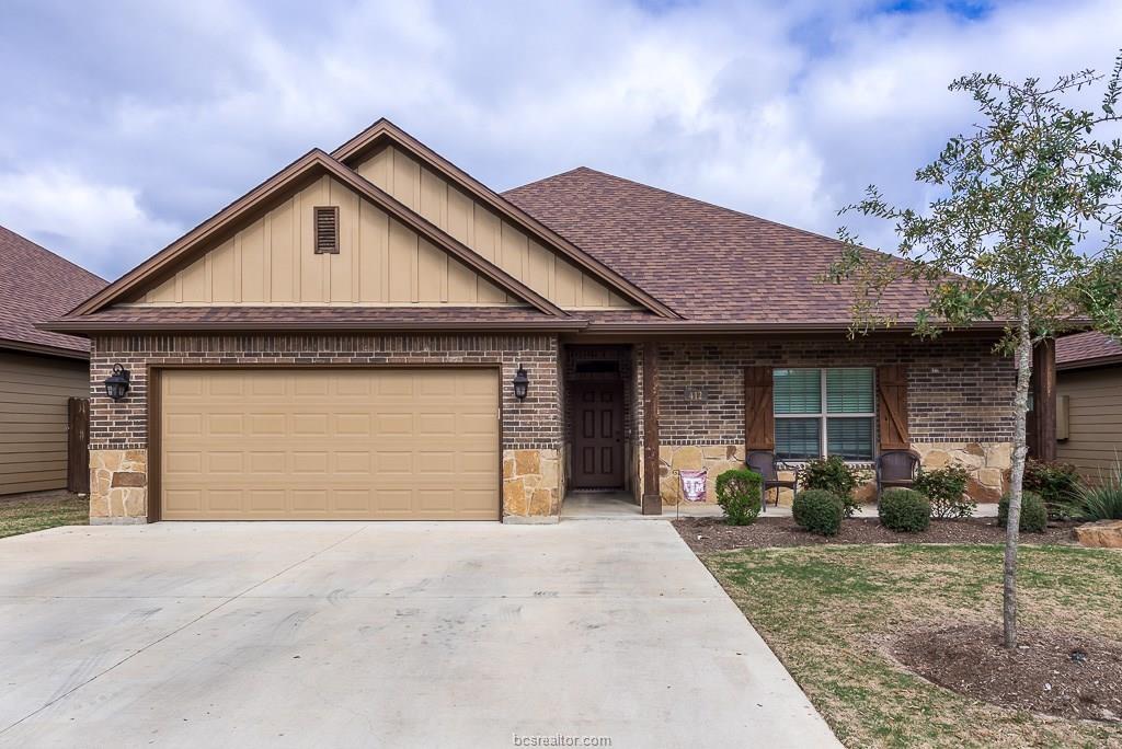 412 Hayes Lane - Photo 1
