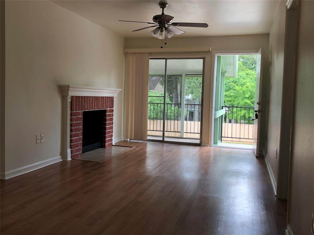 714 Memorial Mews Street - Photo 1