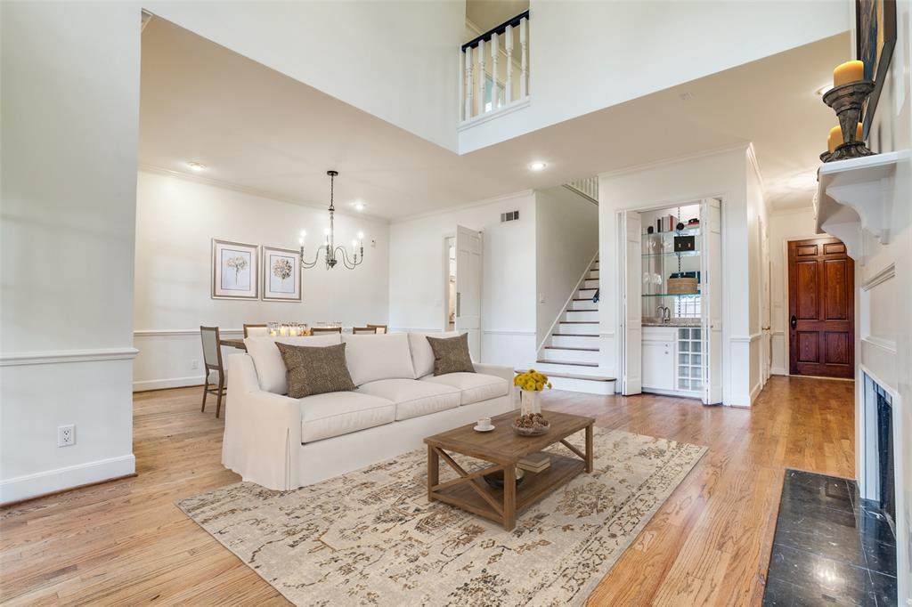 6738 Vanderbilt Street - Photo 1
