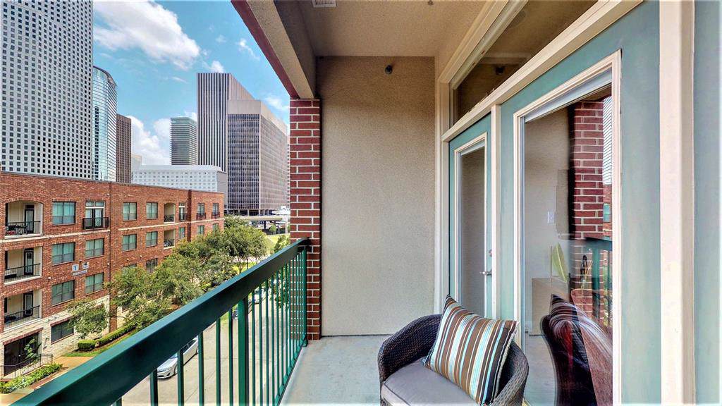 300 St Joseph Parkway - Photo 1