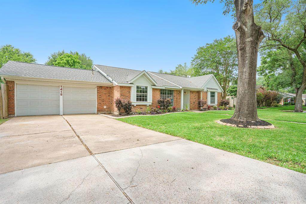 1415 Beachcomber Lane - Photo 1