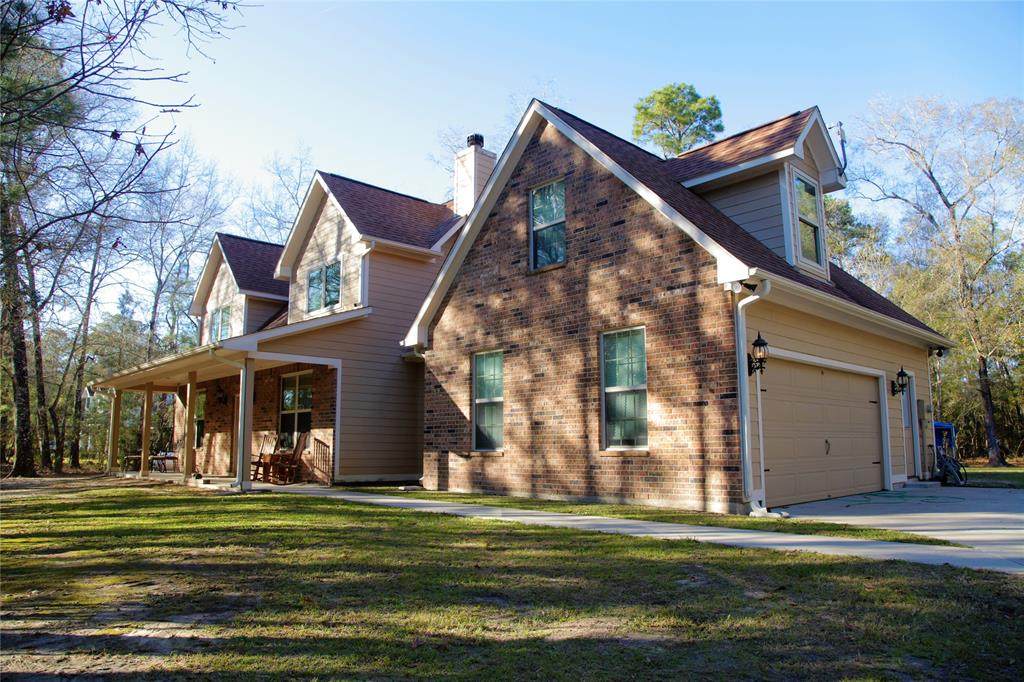 571 Private Road 635 - Photo 1