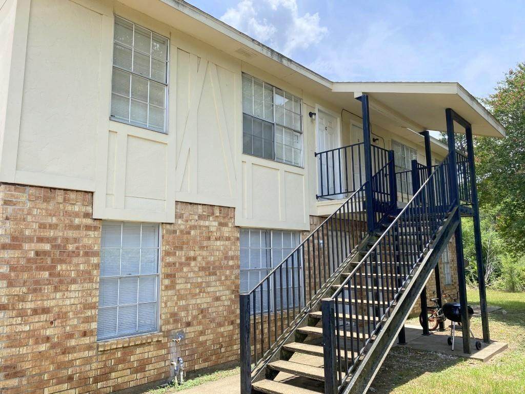 2000 Randle Street - Photo 1