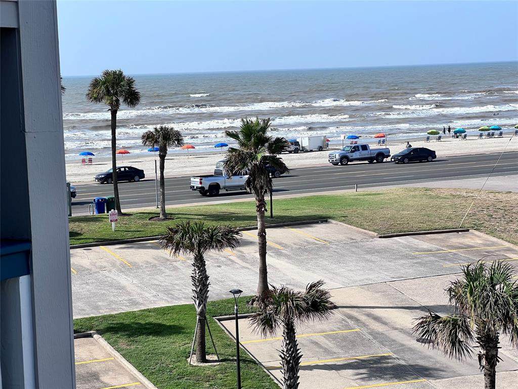 6102 Seawall Boulevard - Photo 1