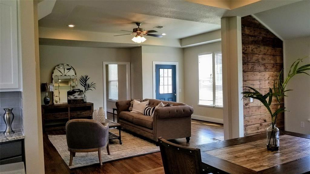 412 Mechanic Street - Photo 1