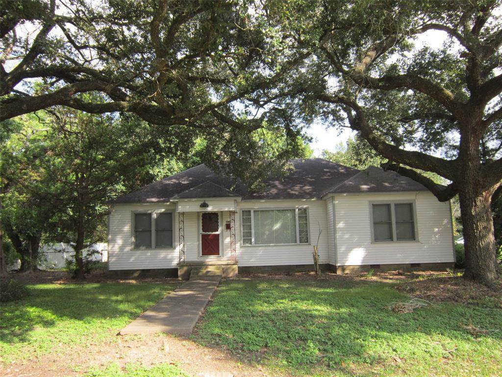 804 Koehl Street - Photo 1