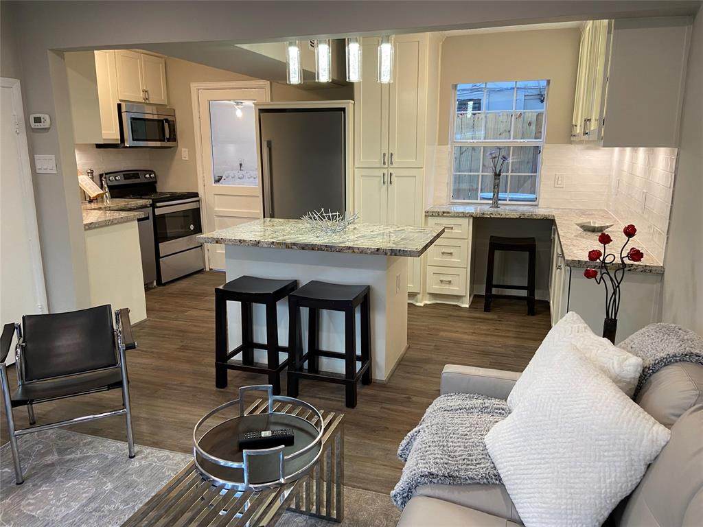 1409 Maryland Street - Photo 1