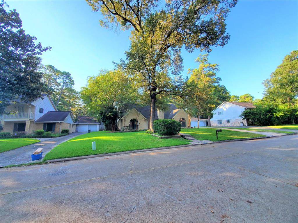 7915 Vickridge Lane - Photo 1