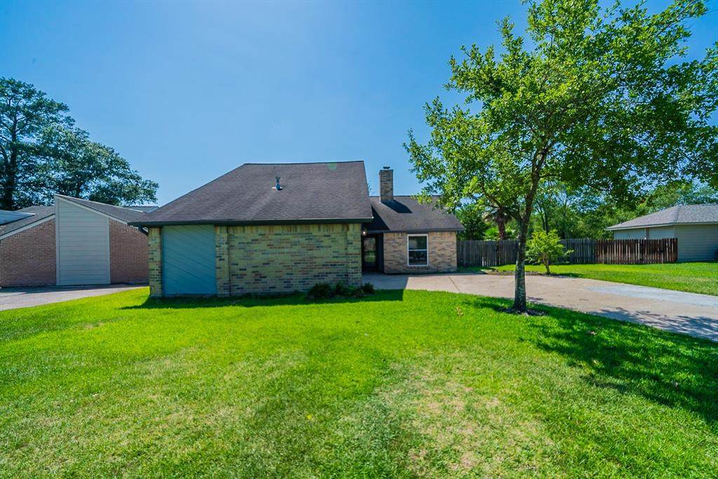 25123 Butterwick Drive - Photo 1