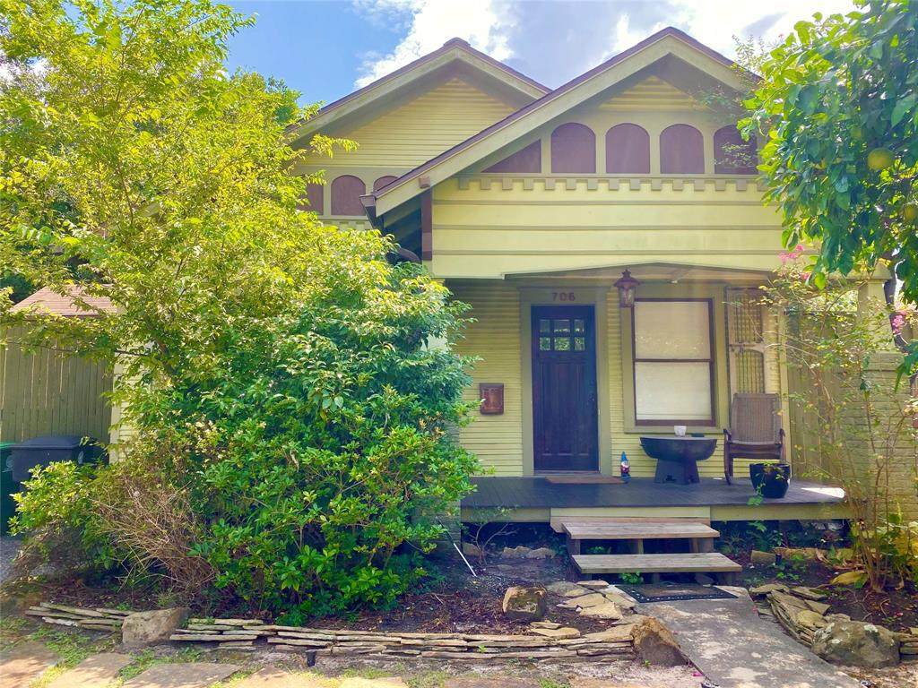 706 13th 1/2 Street - Photo 1