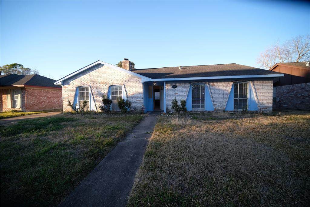 12514 Bexley Drive - Photo 1