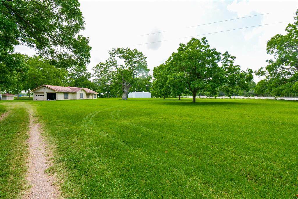 7304 Fm 359 Road - Photo 1