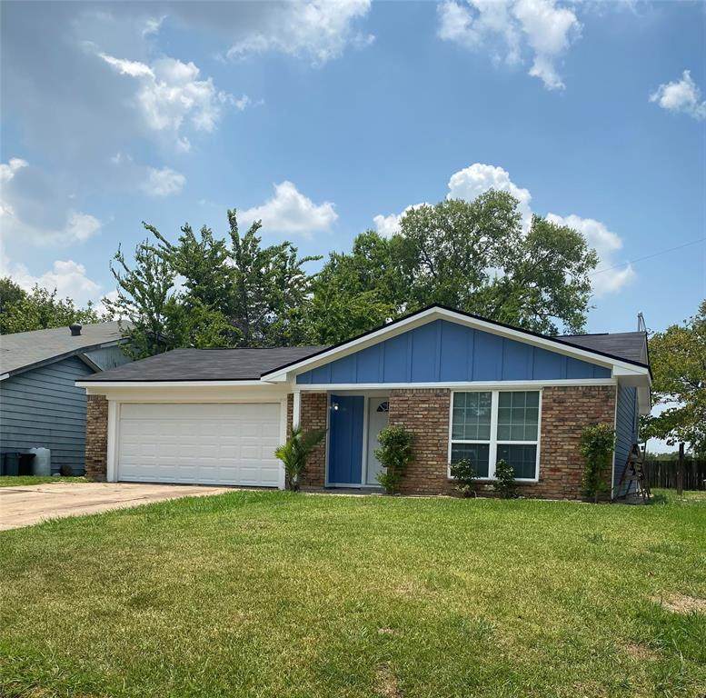 335 Overbluff Street - Photo 1