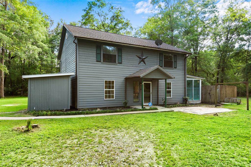 1662 County Road 6474 - Photo 1