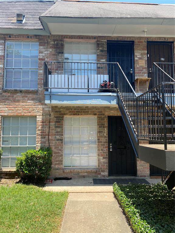 201 Rosamond Street - Photo 1