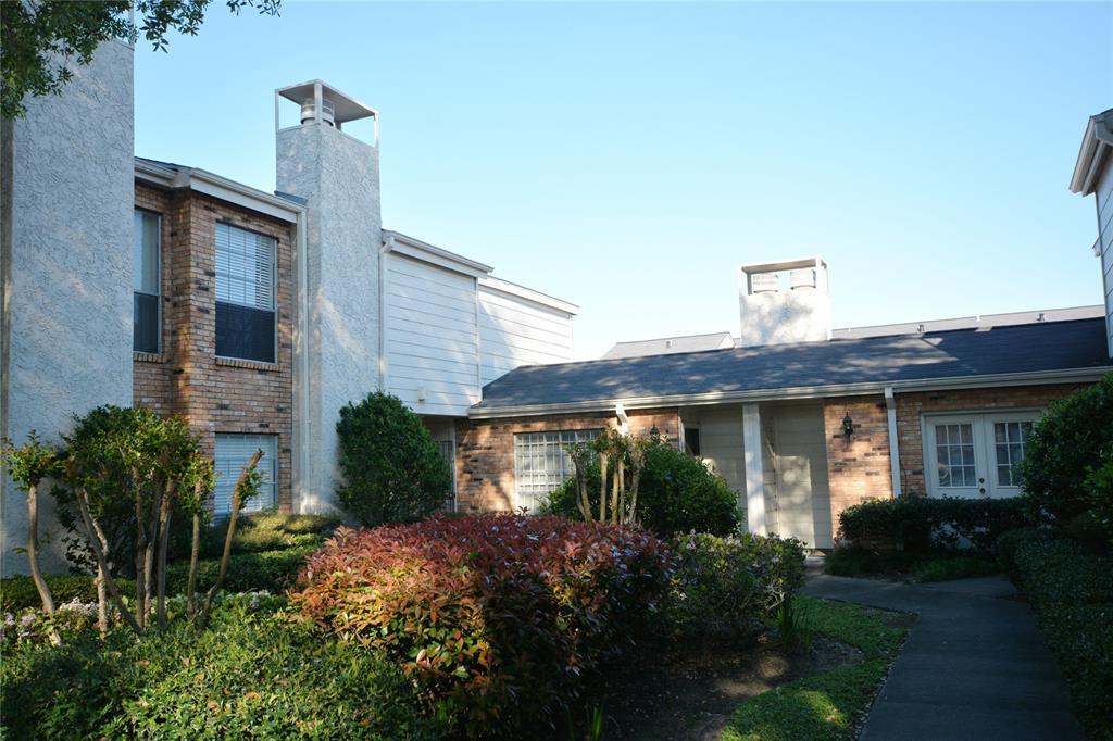6201 Beverlyhill Street - Photo 1